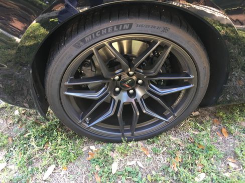 Used 2024 Chevrolet Corvette Z06 image 19