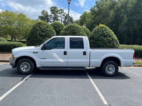 Used 2002 Ford F250 2WD Crew Cab Super Duty image 1