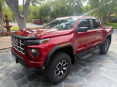 Used 2026 GMC Canyon AT4X AWD/4WD image 2