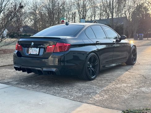 Used 2016 BMW M5 image 4