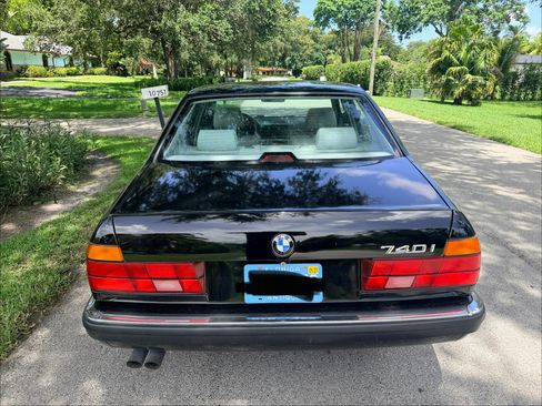 Used 1994 BMW 740i RWD image 4