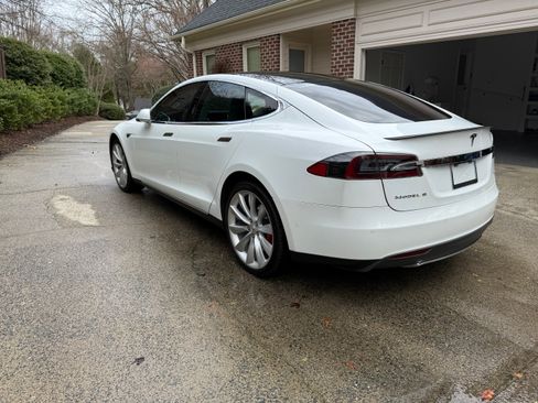 Used 2015 Tesla Model S P85D AWD/4WD image 9