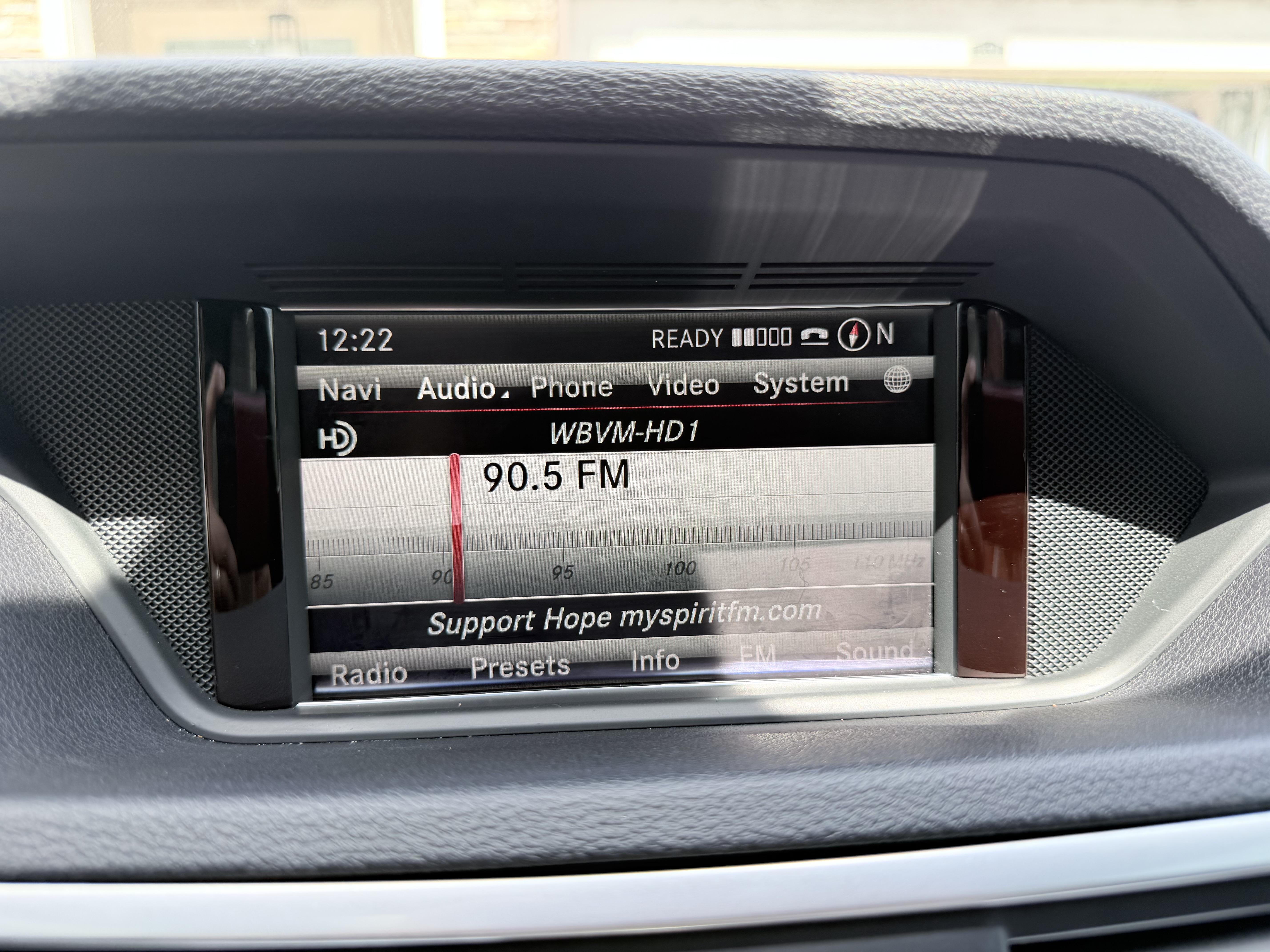 Used 2013 Mercedes-Benz E 350 Sedan image 16