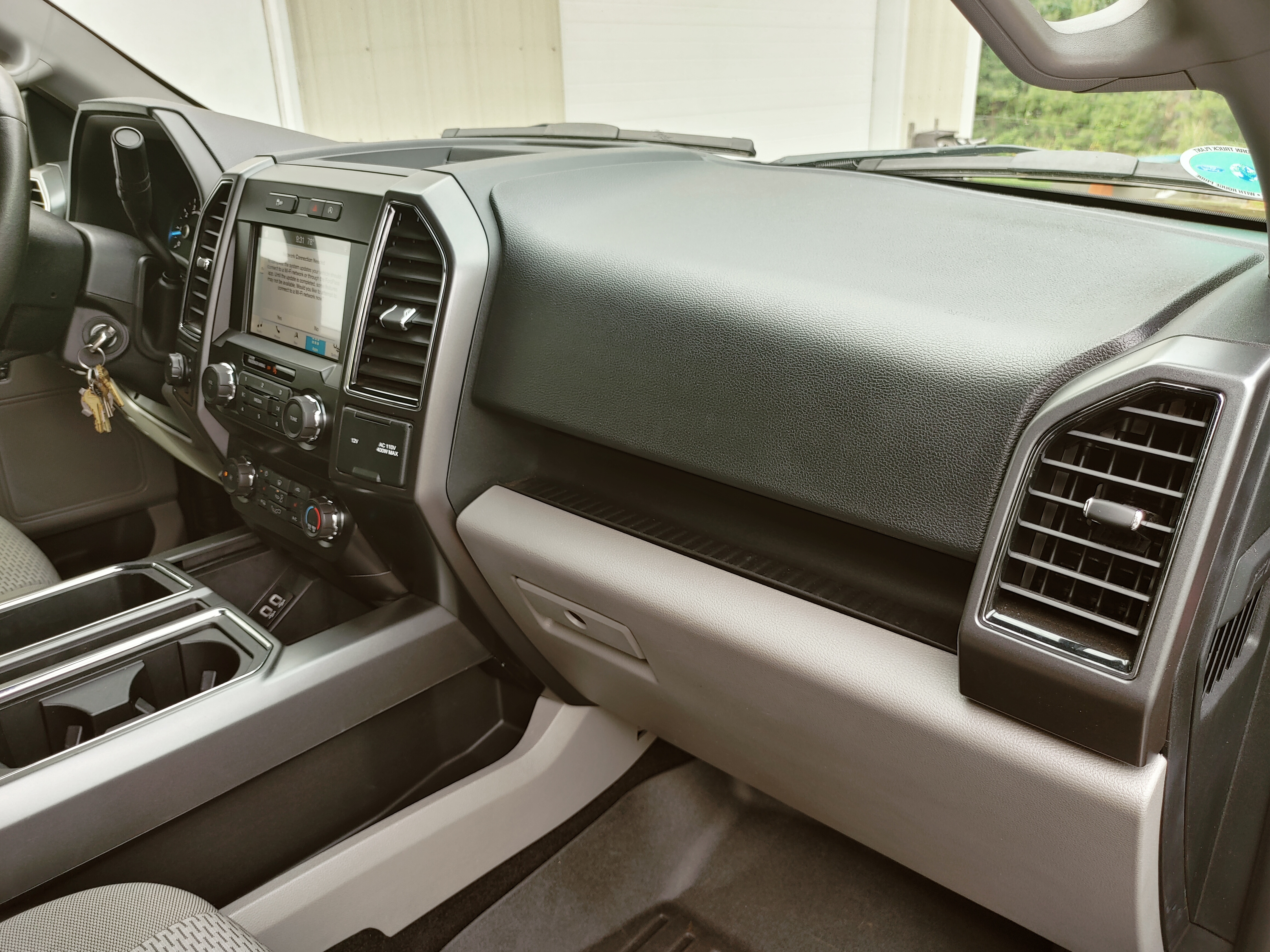 Used 2019 Ford F150 XLT w/ Equipment Group 302A Luxury AWD/4WD image 19