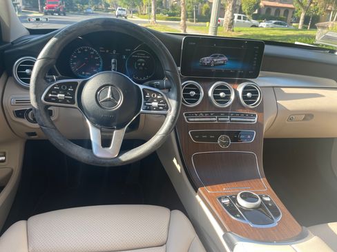 Used 2021 Mercedes-Benz C 300 Sedan image 26
