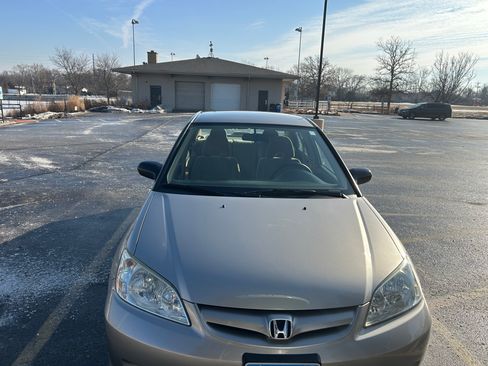 Used 2004 Honda Civic LX image 10