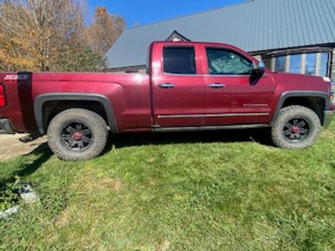 Used 2015 Chevrolet Silverado 1500 LTZ Z71 image 9