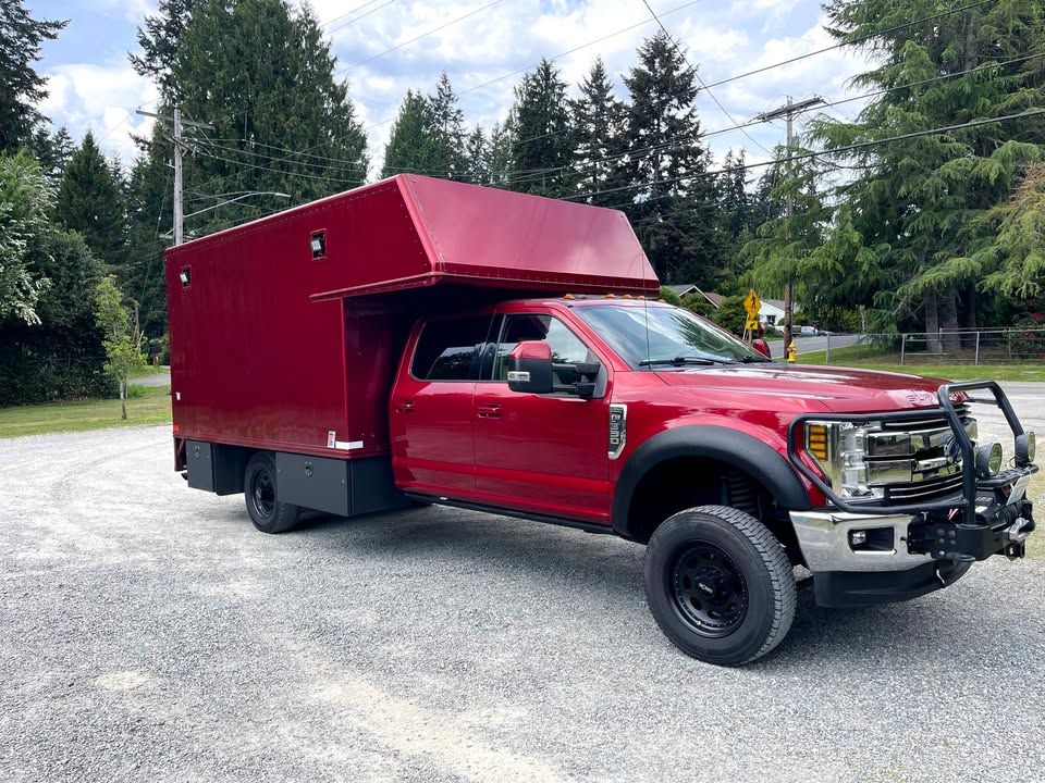 Used 2019 Ford F350 Lariat w/ Lariat Value Package AWD/4WD image 2