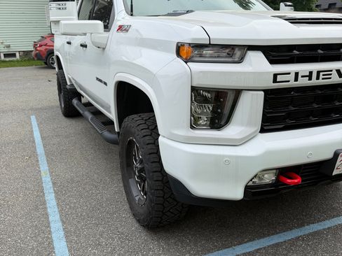 Used 2023 Chevrolet Silverado 3500 LTZ w/ LTZ Plus Package AWD/4WD image 4