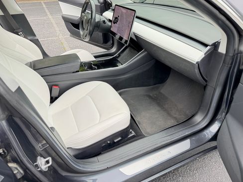 Used 2018 Tesla Model 3 Long Range AWD/4WD image 20