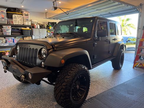 Used 2016 Jeep Wrangler Unlimited Sport AWD/4WD image 10