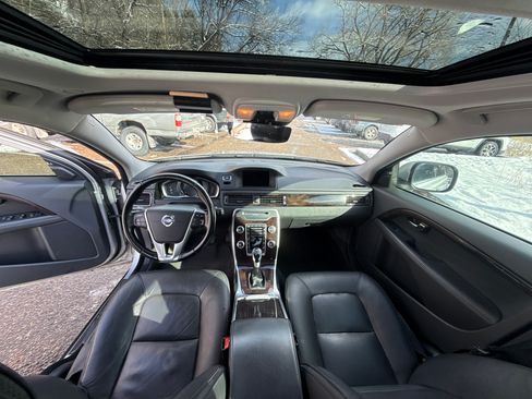 Used 2015 Volvo XC70 T6 w/ Proximity Package image 23