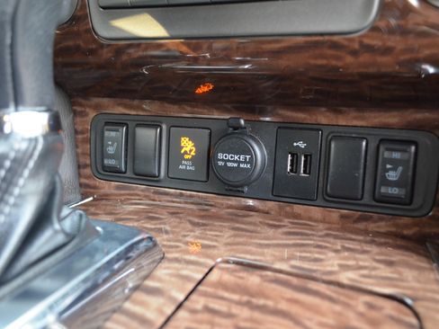 Used 2020 Nissan Armada SL RWD image 22