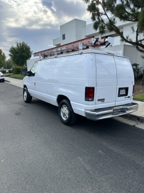 Used 2013 Ford E-250 and Econoline 250 w/ PWR Group RWD image 5
