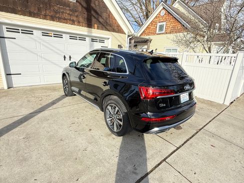 Used 2022 Audi Q5 2.0T Premium w/ Convenience Package image 13