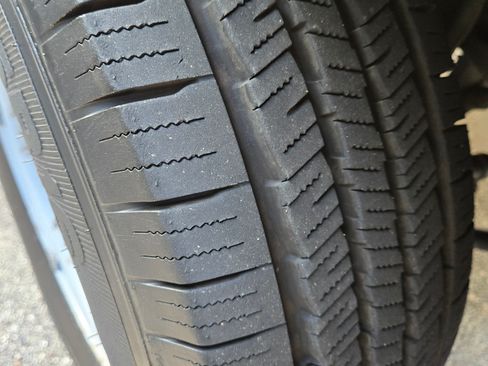 Used 2003 Ford F250 XL image 5