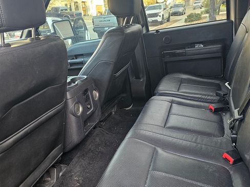 Used 2015 Ford F350 Platinum image 9