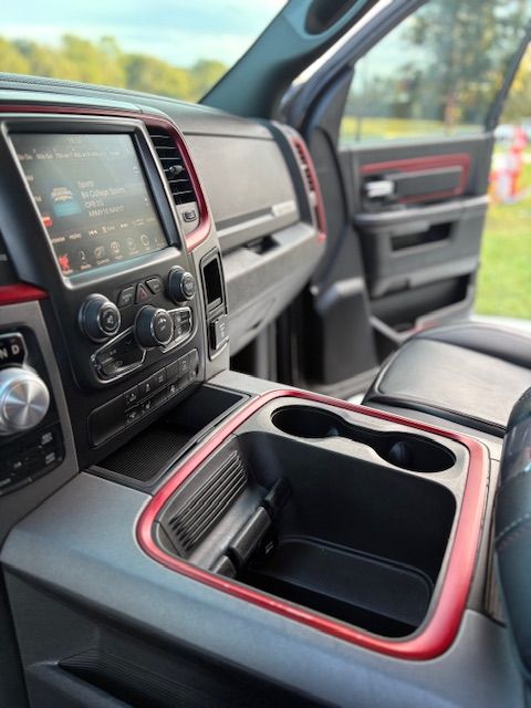 Used 2015 RAM 1500 Rebel AWD/4WD image 18