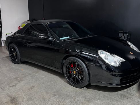 Used 2002 Porsche 911 Cabriolet image 5