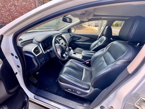 Used 2017 Nissan Murano SL w/ SL Technology Package FWD image 9