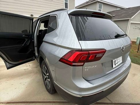 Used 2020 Volkswagen Tiguan SE image 10