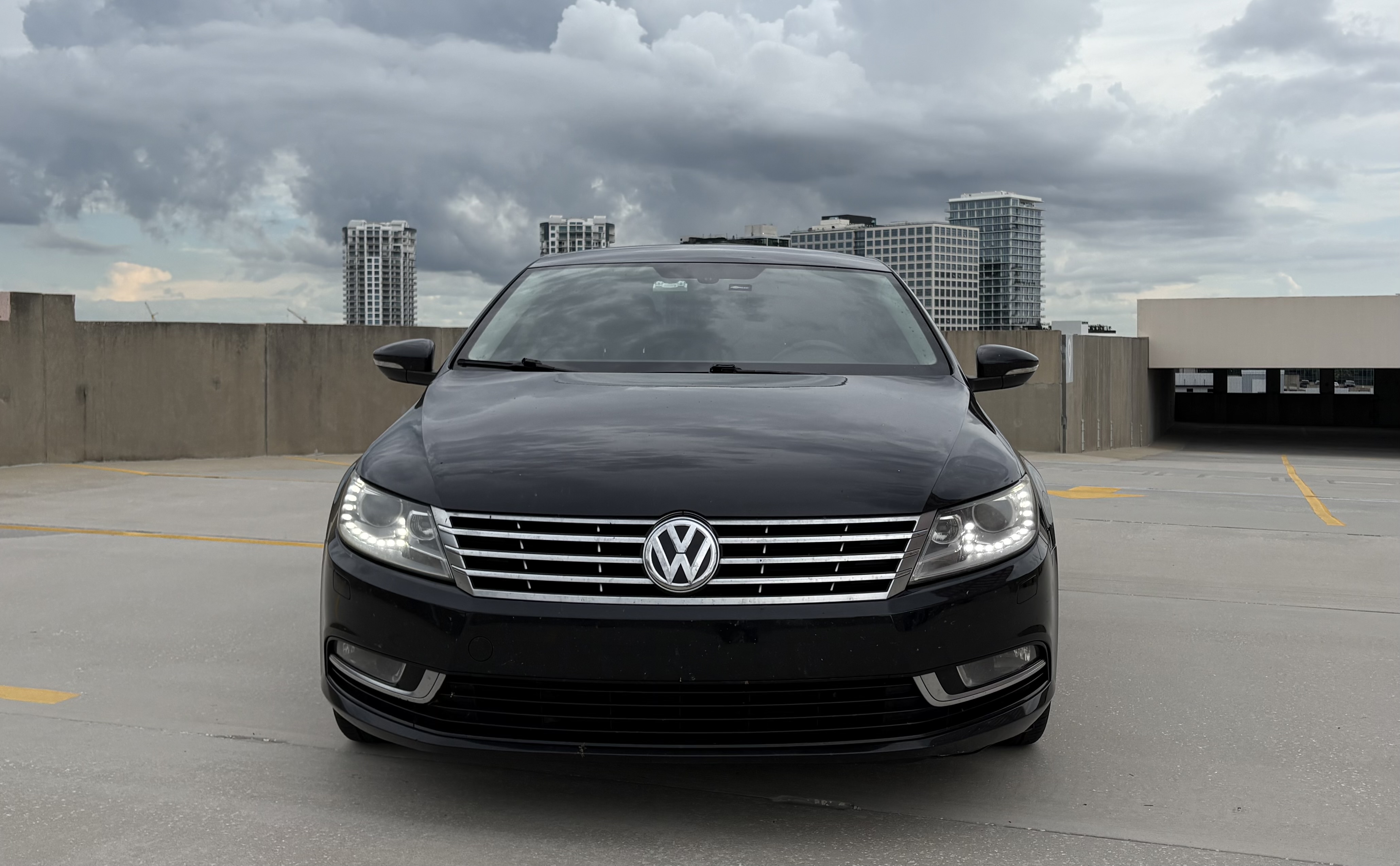 Used 2014 Volkswagen CC Sport FWD image 1