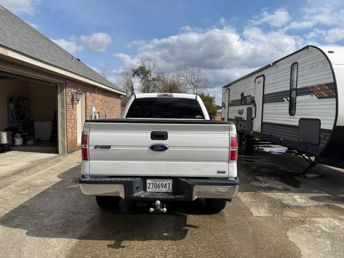 Used 2010 Ford F150 XLT image 5