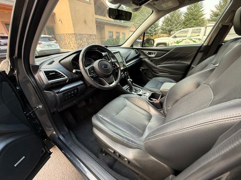 Used 2019 Subaru Forester Limited AWD/4WD image 12