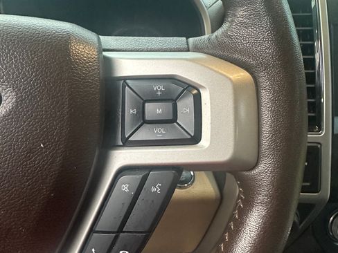 Used 2018 Ford F150 Lariat w/ Equipment Group 502A Luxury RWD image 26