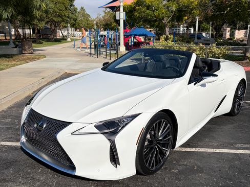 Used 2026 Lexus LC 500 Convertible w/ Touring Package RWD image 6