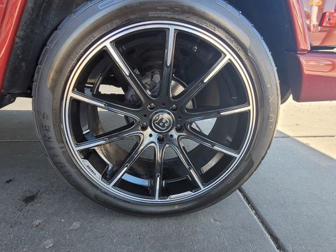 Used 2015 Mercedes-Benz G 550 image 4