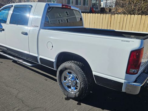 Used 2006 Dodge Ram 2500 Truck SLT image 30