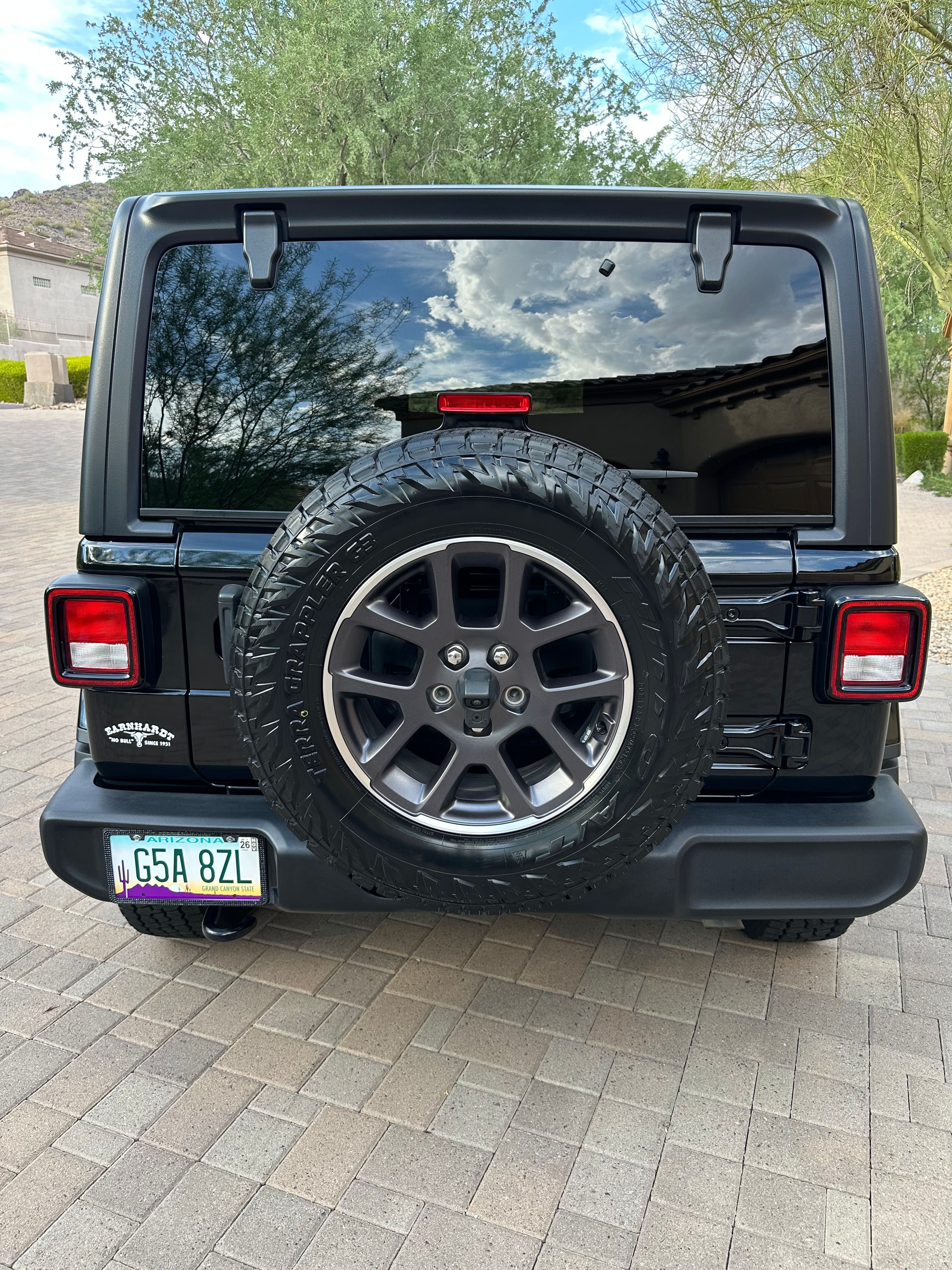 Used 2021 Jeep Wrangler Sport AWD/4WD image 4