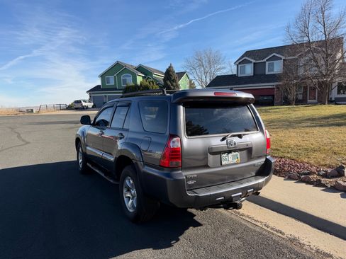 Used 2008 Toyota 4Runner Sport image 6