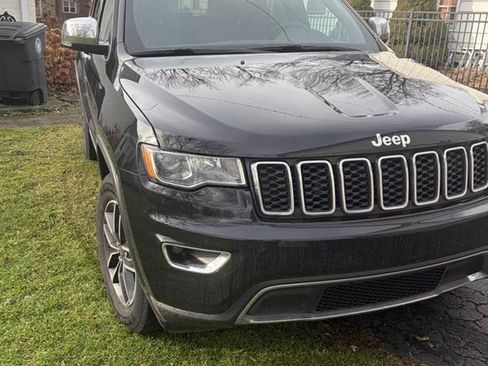 Used 2019 Jeep Grand Cherokee Limited image 4