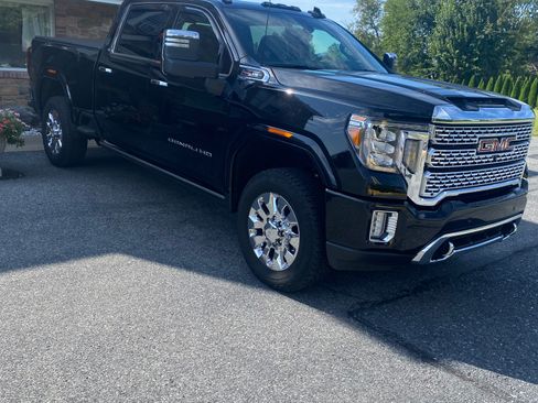 Used 2023 GMC Sierra 2500 Denali w/ Denali Ultimate Package AWD/4WD image 4
