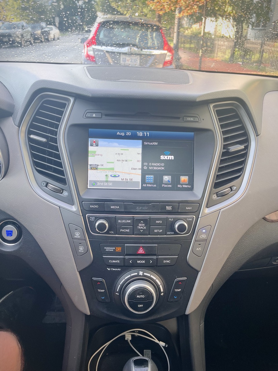 Used 2018 Hyundai Santa Fe Sport AWD/4WD image 14
