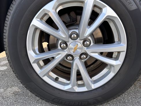 Used 2016 Chevrolet Equinox LT w/ Convenience Package image 6