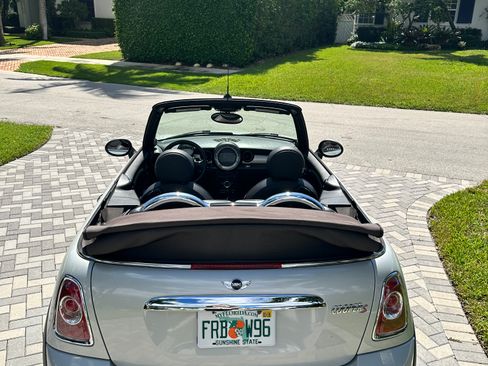 Used 2015 MINI Cooper S w/ Highgate Package image 4