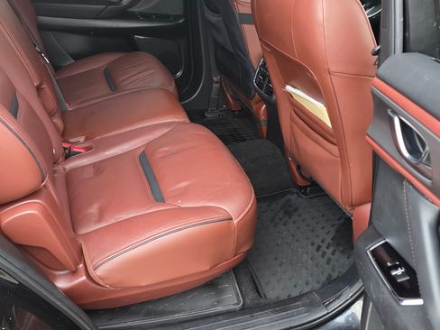 Used 2018 MAZDA CX-9 Signature image 15