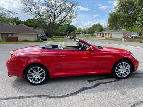 Used 2003 Lexus SC 430 Convertible image 13