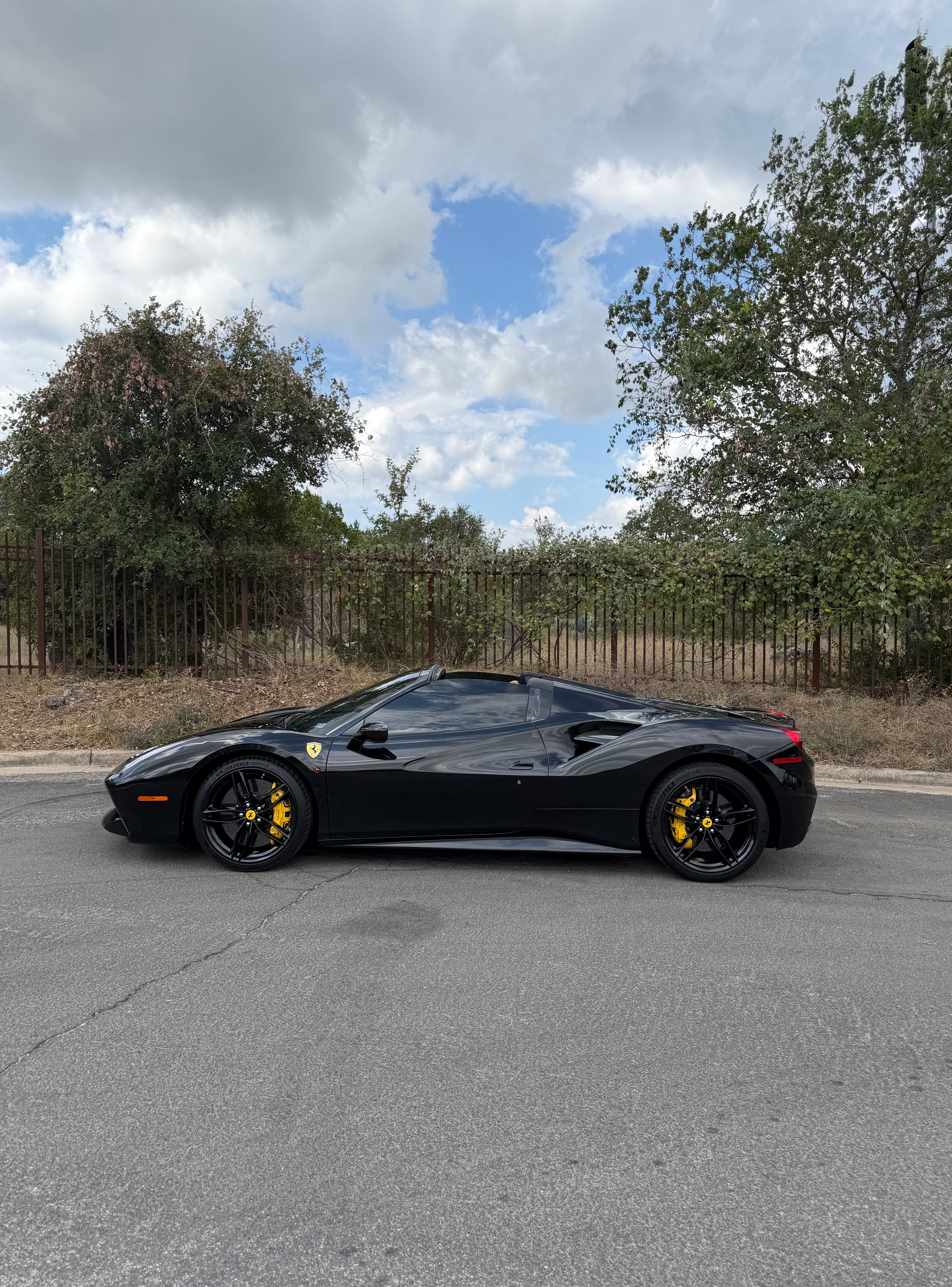 Used 2017 Ferrari 488 Spider RWD image 2