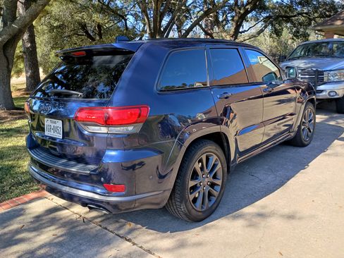 Used 2018 Jeep Grand Cherokee High Altitude image 11
