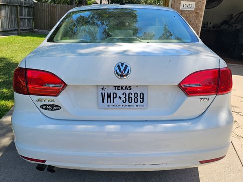 Used 2013 Volkswagen Jetta TDI FWD image 5