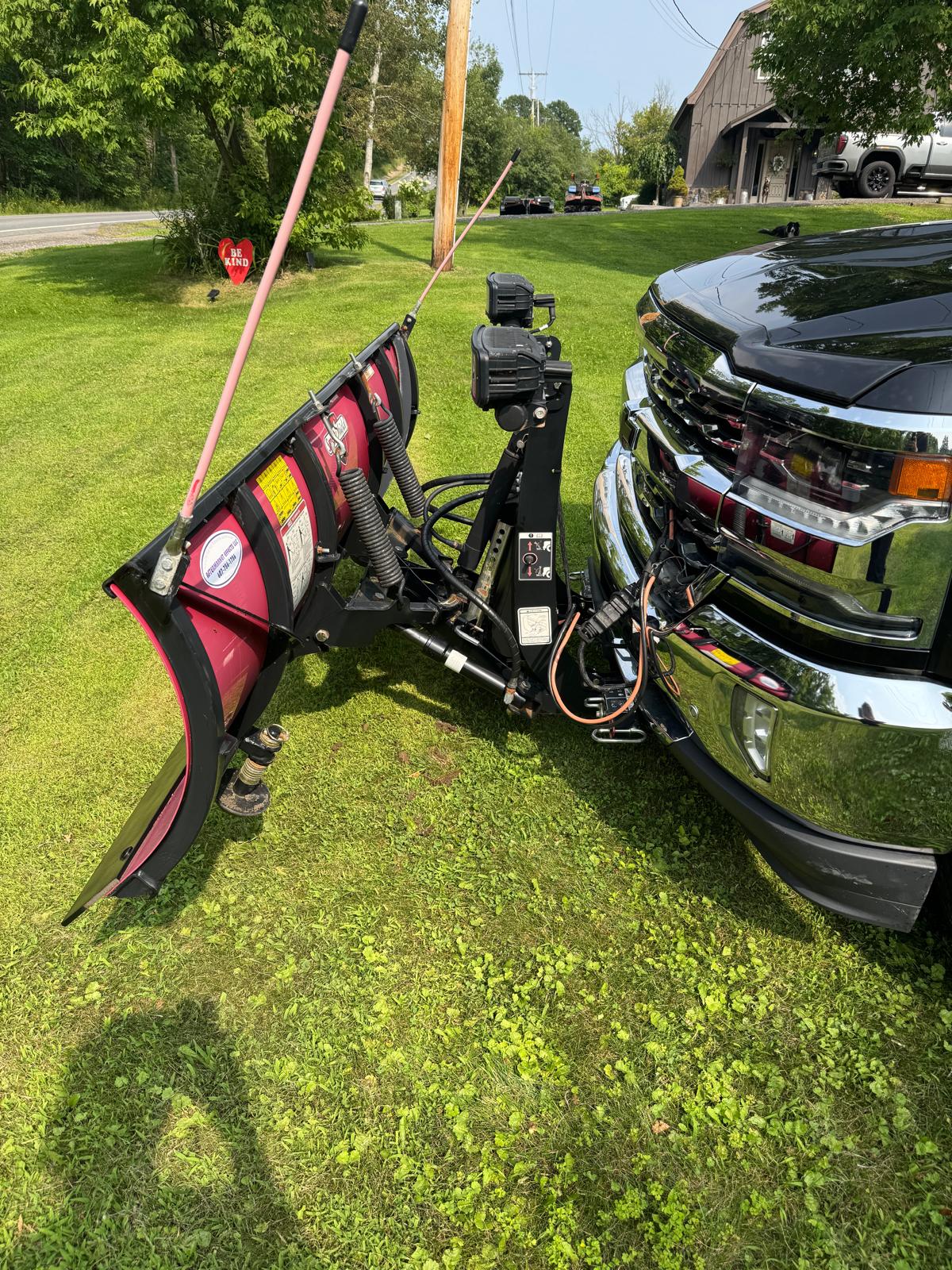 Used 2016 Chevrolet Silverado 1500 LTZ w/ LTZ Plus Package AWD/4WD image 13