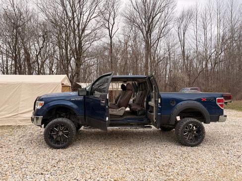 Used 2010 Ford F150 XLT image 11