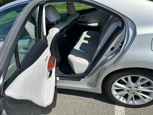 Used 2010 Lexus HS 250h image 16