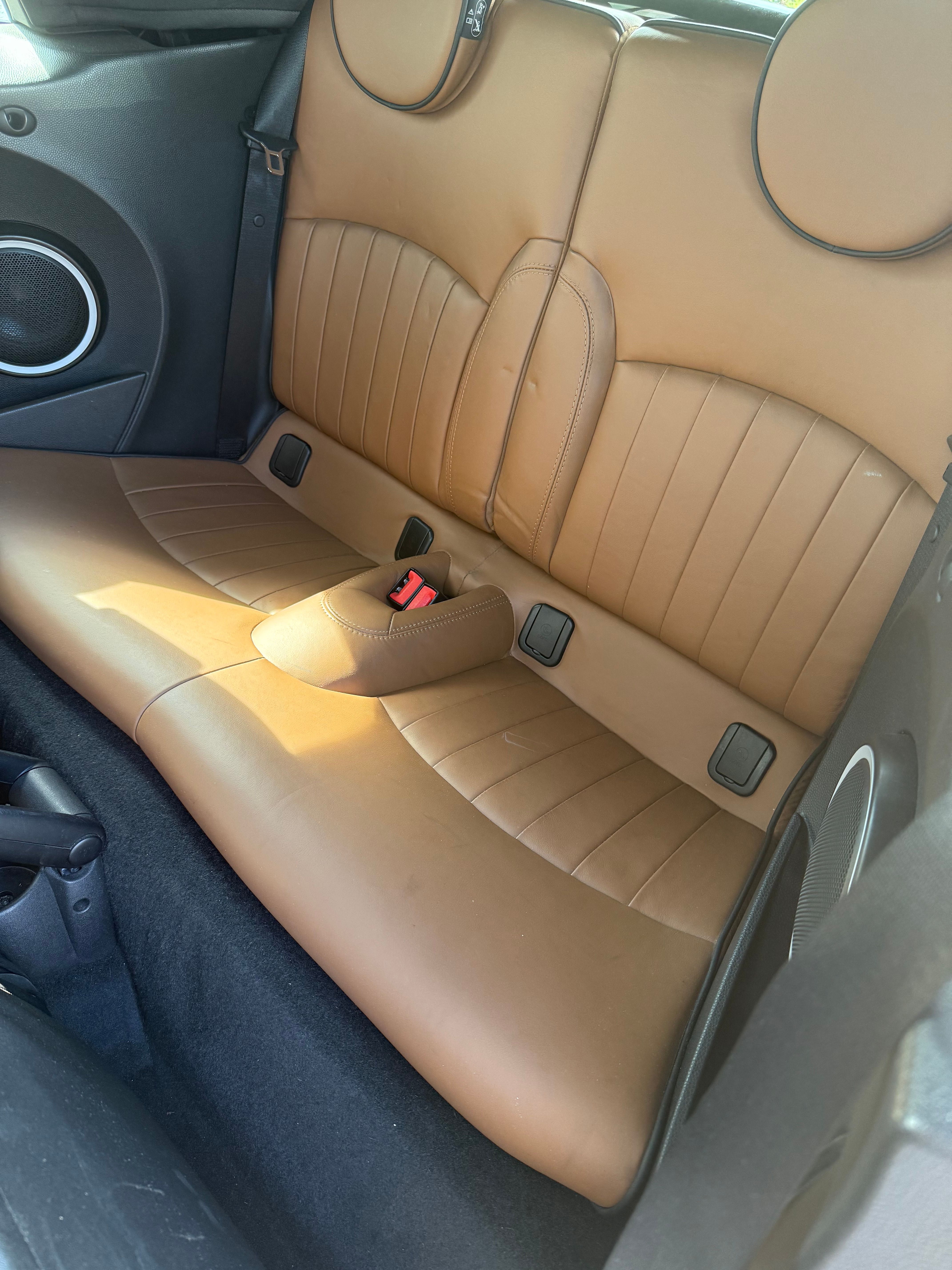 Used 2014 MINI Cooper S FWD image 10