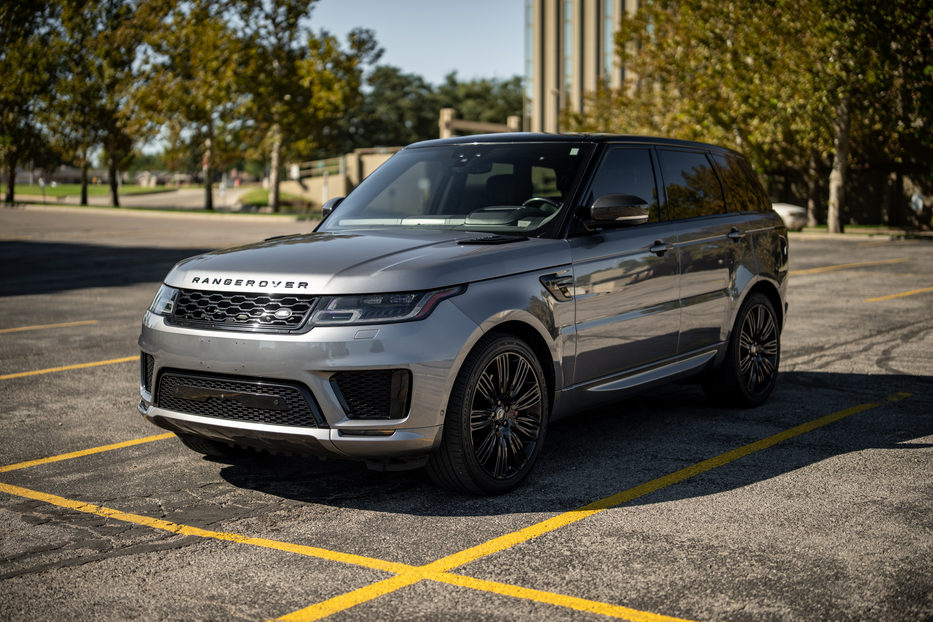 Used 2020 Land Rover Range Rover Sport HSE Dynamic AWD/4WD image 1