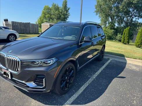 Used 2022 BMW X7 xDrive40i w/ Executive Package AWD/4WD image 6
